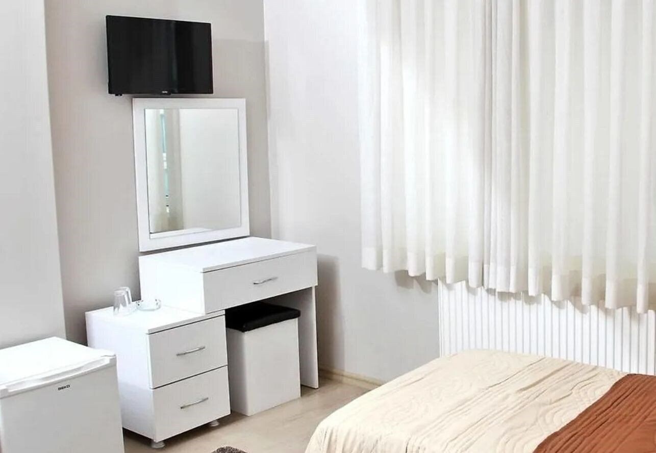 Отель Tanin Hotel 2*